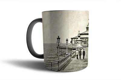 Blankenberge - tazas - Muelle de Blankenberge - foto antigua - taza de café - bolsita de té - bolsa de café - leche con chocolate -recuerdos de